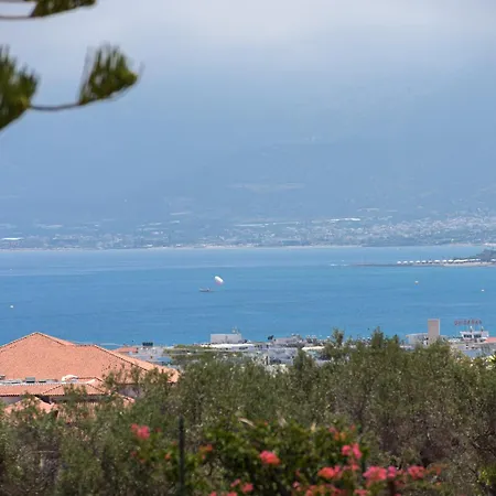 Marita House Sea View *
