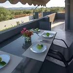 Marita House Sea View