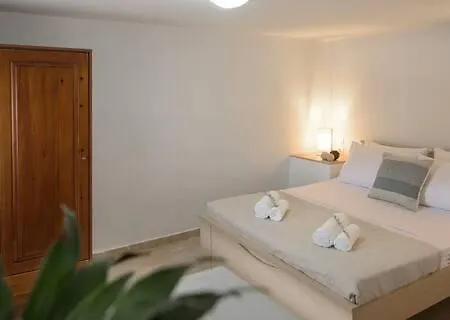 Marita House Sea View Hébergement de vacances *