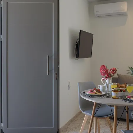 Marita House Sea View