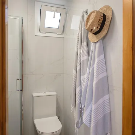 Marita House Sea View