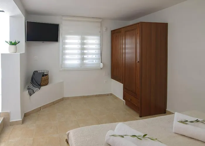 Marita House Sea View